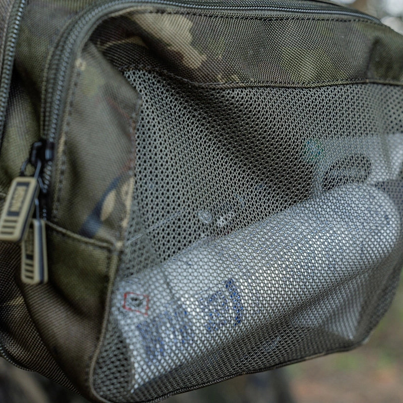 Nash Subterfuge Wash Bag